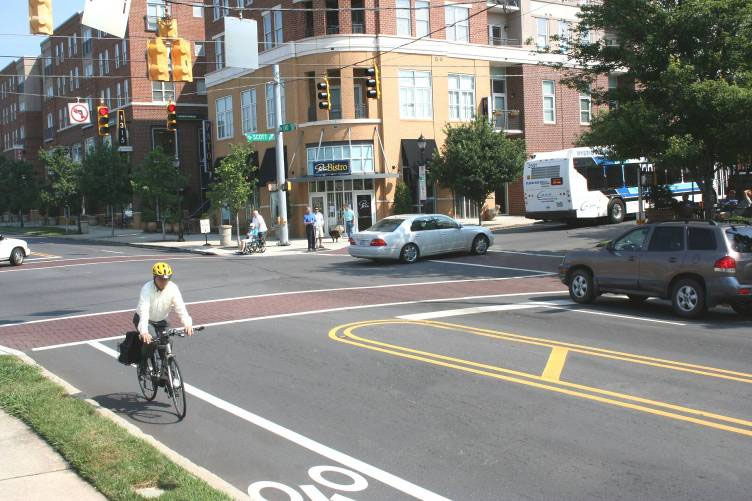 Image of an intersection that is a good example of Complete Streets